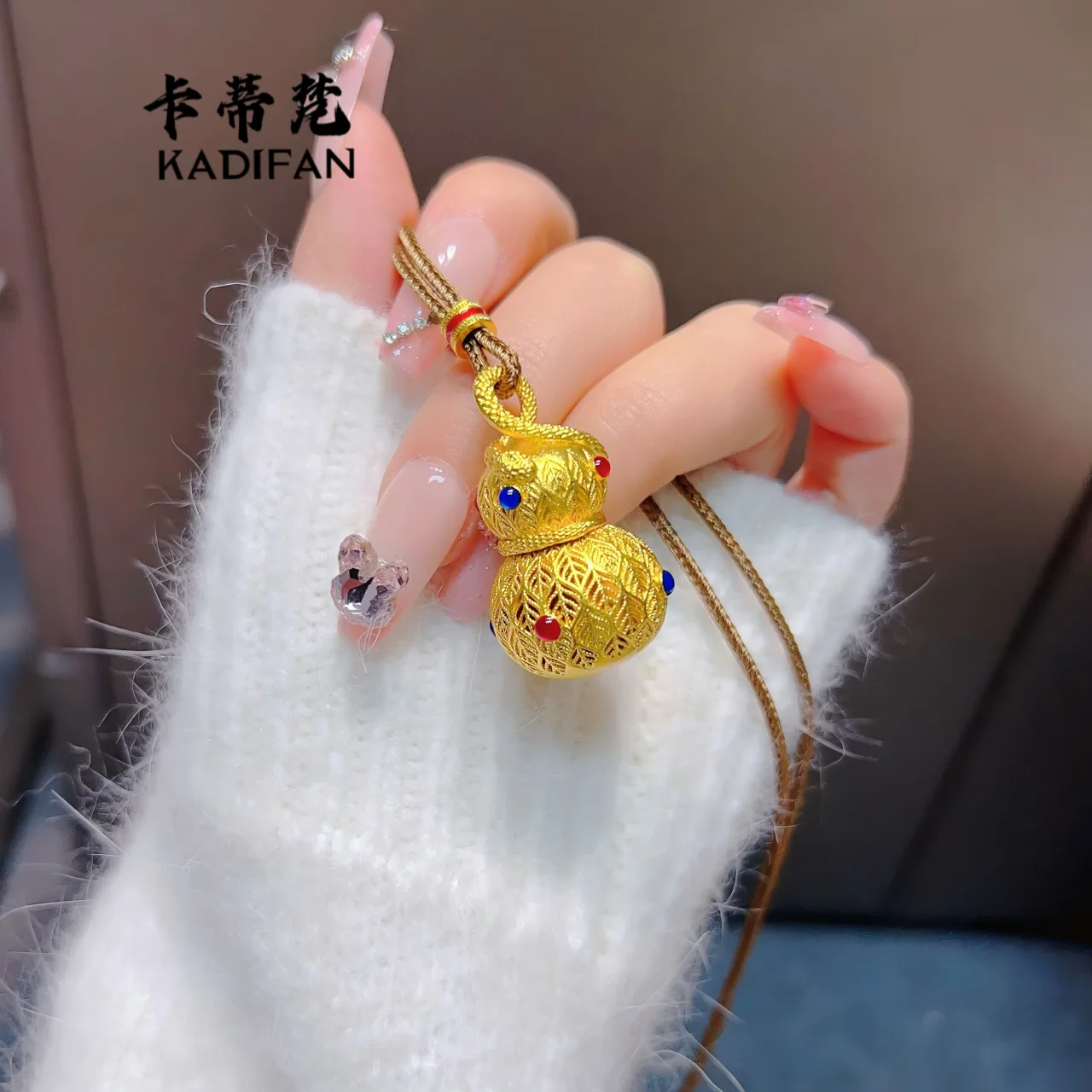 

Gold Shop 9999 24K real gold ancient method spiritual snake gourd pendant enamel filament hollow gourd necklace sweater chain