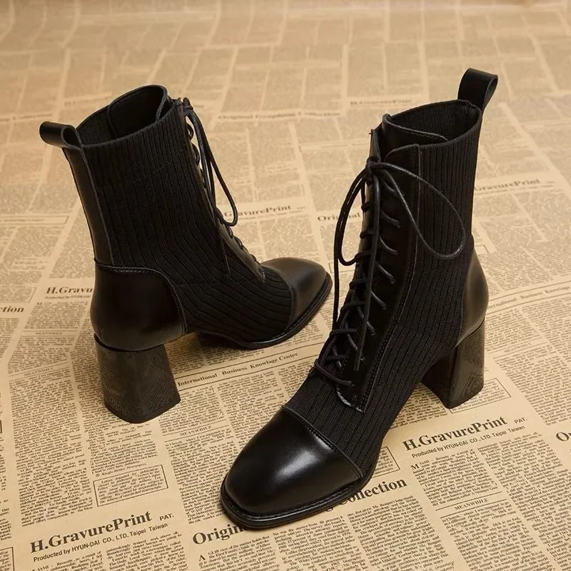 

Trendy and fashionable women's boots for autumn and winter 2024, new medium thick heel socks, high heels, women's fashion boots