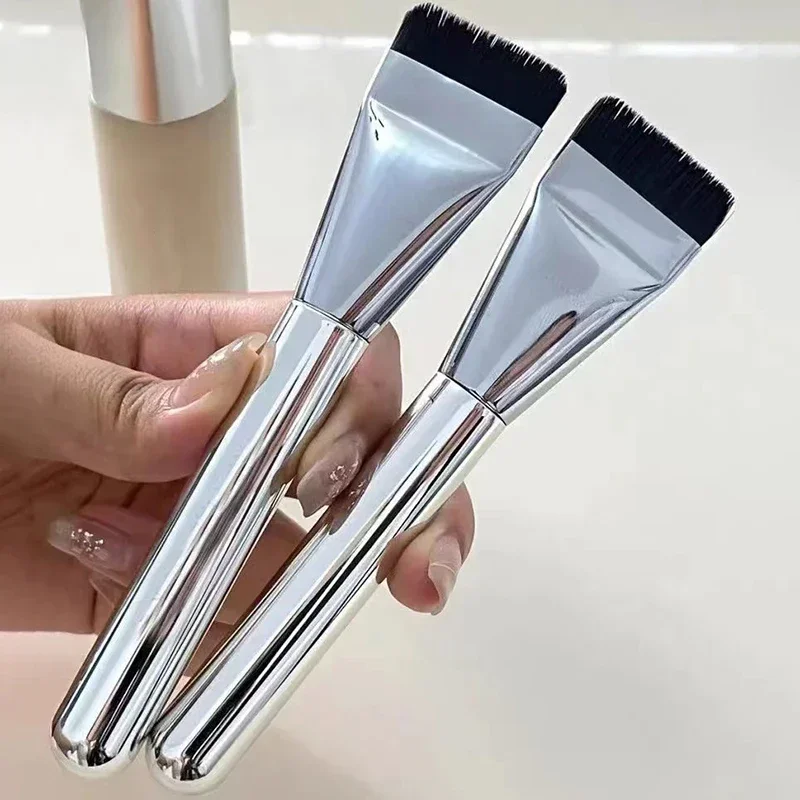 Venta al por mayor, 1/2/5 Uds., nuevo pincel, brocha de maquillaje coreana, brocha para máscara ultrafina, brocha para imprimación, corrector, base de una línea
