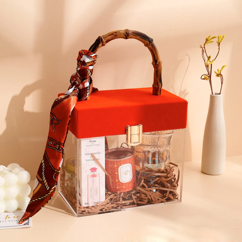 

Luxury Acrylic Wedding Handbag Fashionable Gift Box Fashionable Transparent Gift High-end Small Square Bag