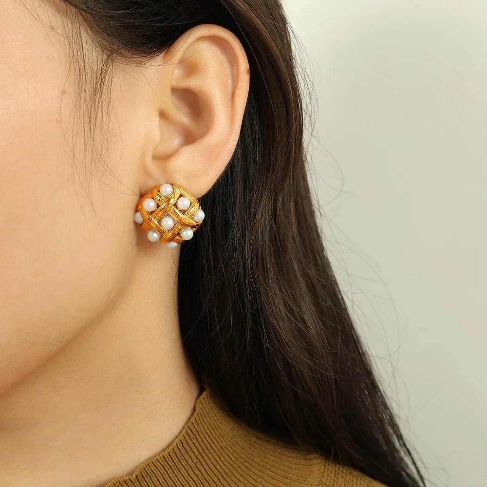 Elegant Pearl Geometric Irregular Stud Earrings for Women 18K Gold Plated Lava Textured Weave Square Earring Charm Jewelry Aros