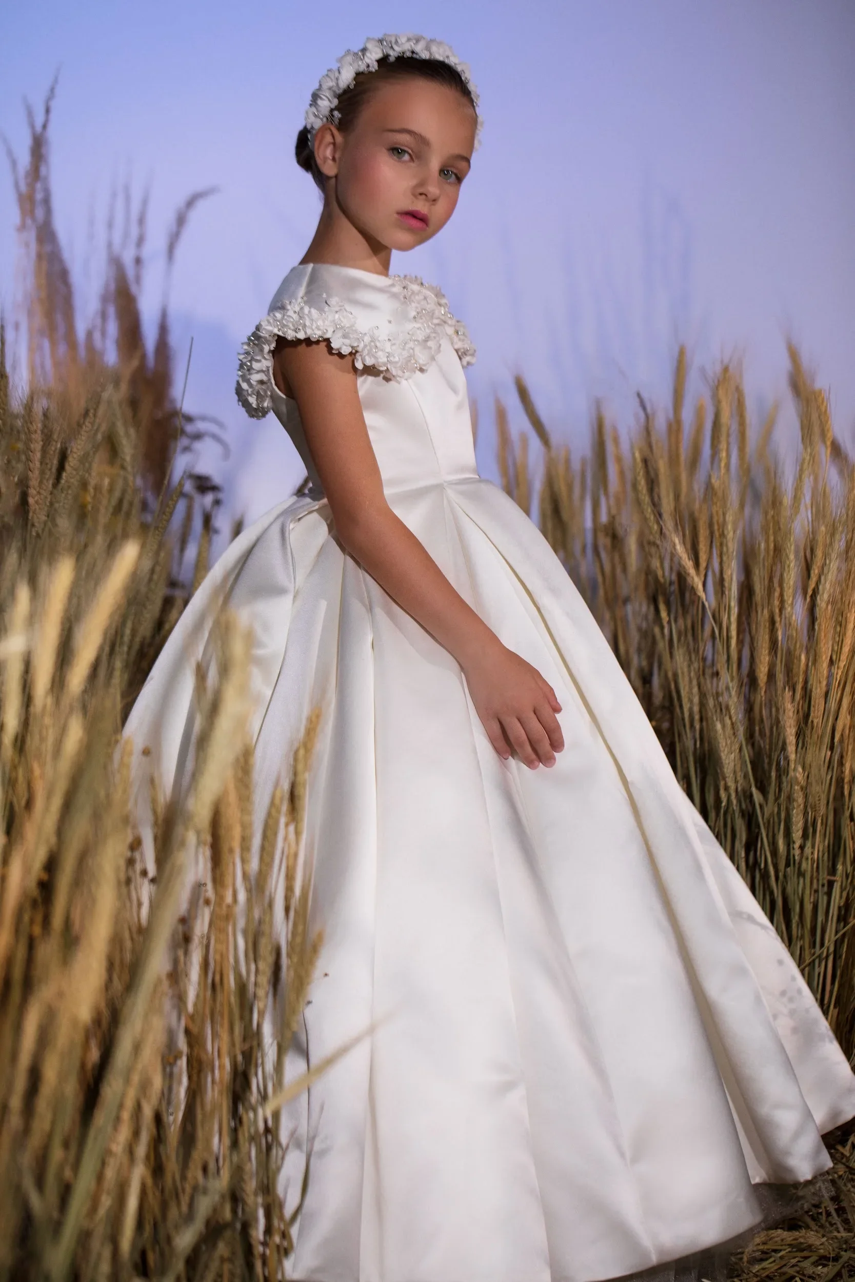 Custom White Satin Floral Appliques Flower Girl Dress First Christmas Dress Wedding Party Gown for Girls فساتين اطفال