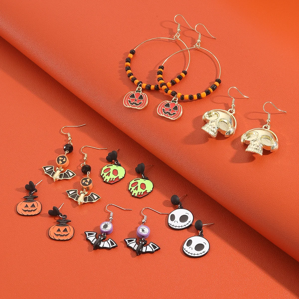 Fashion Cute Halloween Ghost Bat Spider Web Pumpkin Dangle Earrings for Women Men Statement Jewelry Holiday Gift Accessories