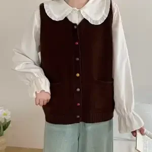 Knitted Cardigan Vest for Women with Autumn and Winter New Loose Round Neck Layered Sleeveless Sweater Short Jacket