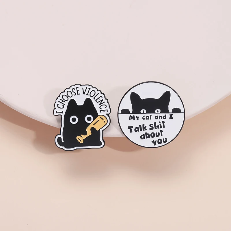Niedliche Katzen-Emaille-Anstecknadeln, individuell, „My Cat And I Talk Shit About You“, Broschen, Anstecknadeln, Kleidung, Tierschmuck, Geschenk für Kinder und Freunde – Detail 5