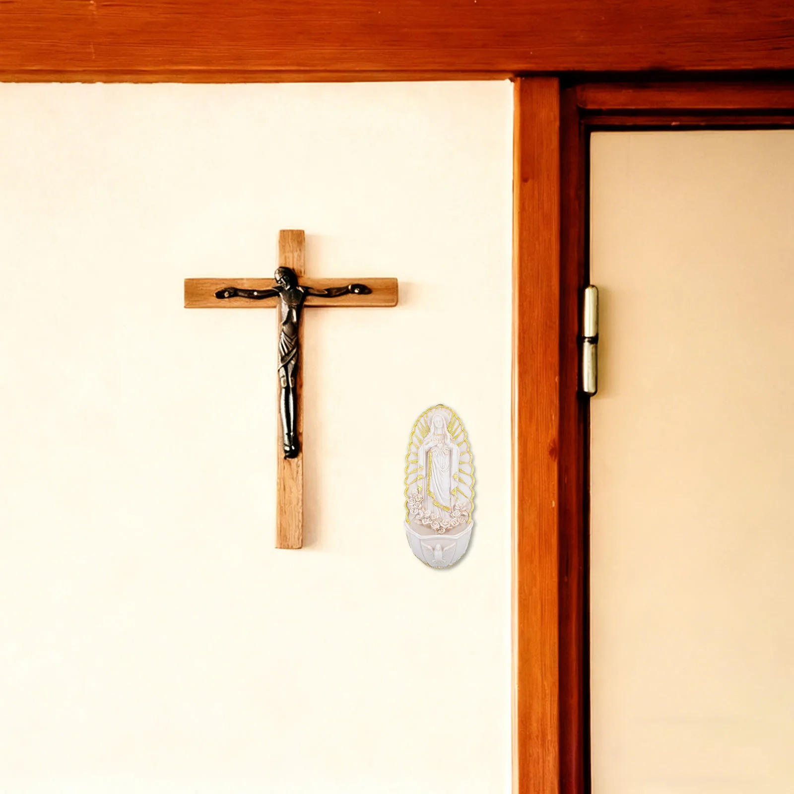 

Resin Catholic Holy Water Font Guadalupe Wall Decoration Religious Holy Water Font for Entrance Church Wall Hanging Decor