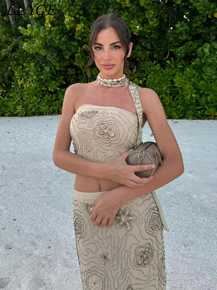 Sexy Beaded Embroidery Halter Top Skirt Sets Women Slim Backless Vest Sequined Snowflake Skirts 2025 Summer Lady Beach Outfits