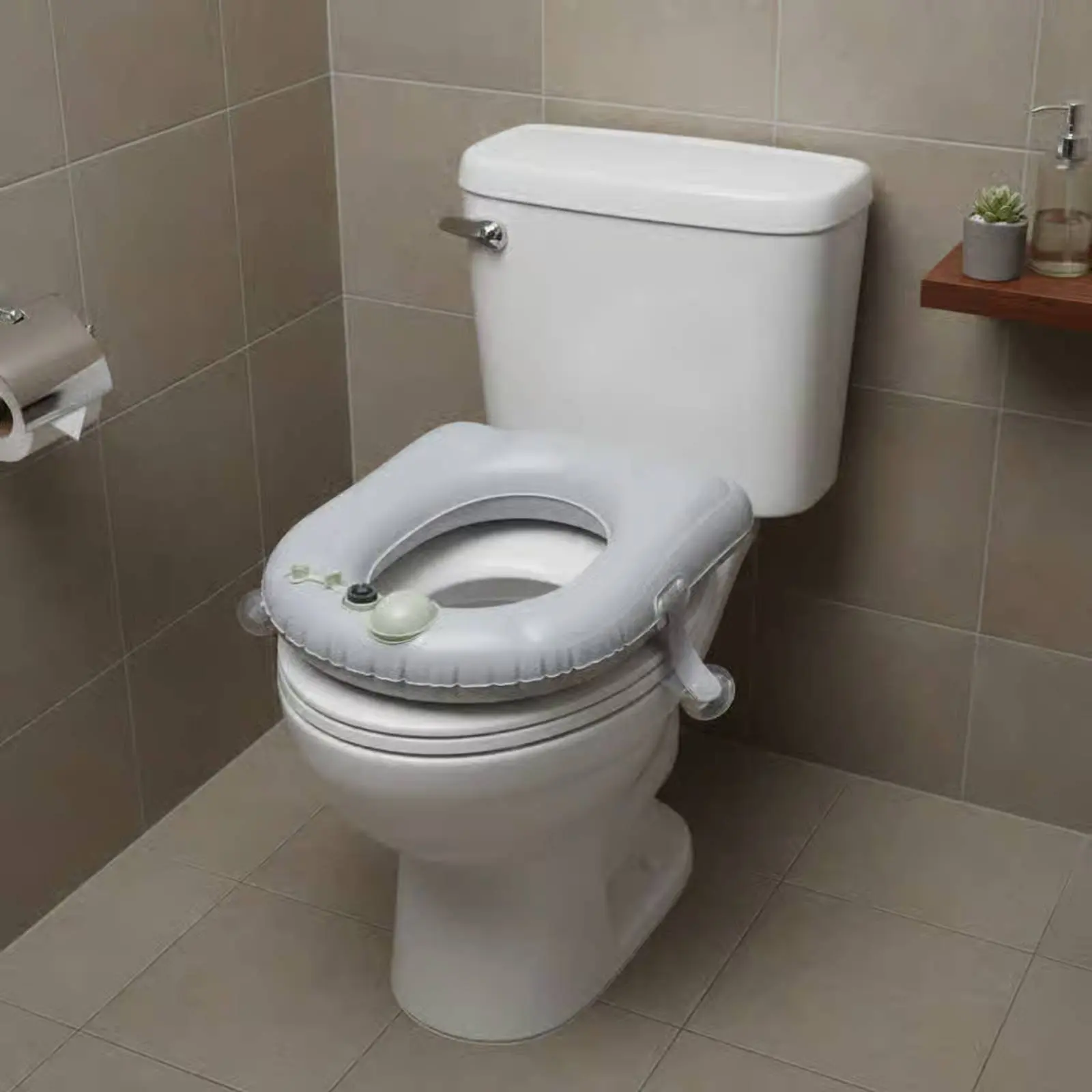 

Inflatable Toilet Seat Pad Waterproof Suction Disc Toilet Seat Cover Individual Care Aid for Elderly, Travel, Public Restrooms