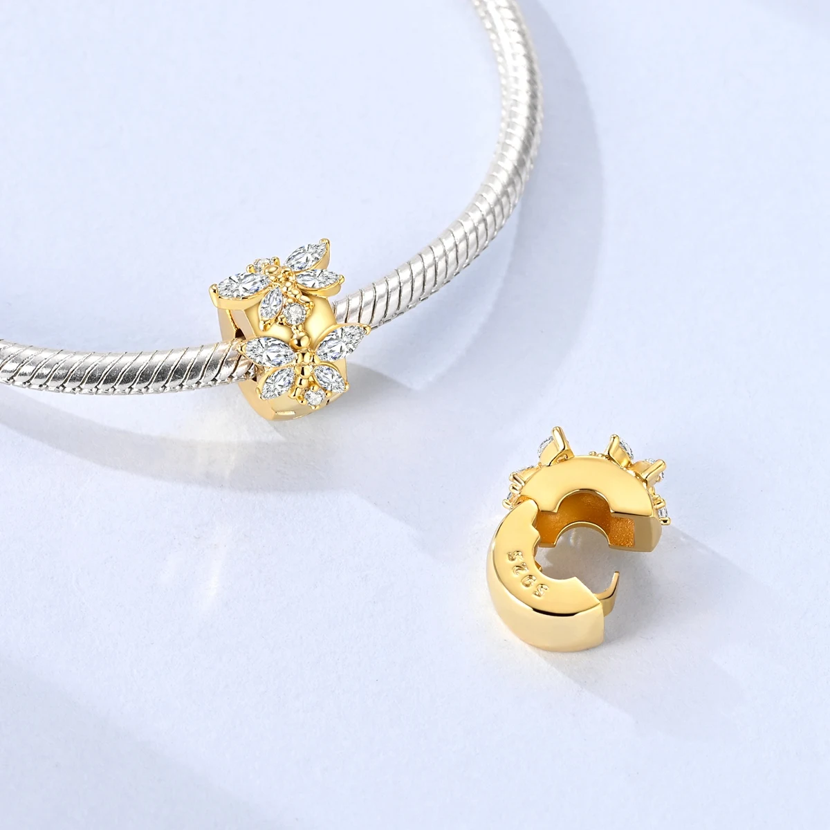 925 Sterling Silver Charms Bead CZ Zircon Dragonfly Music Note Maple Leaf Dangle Fit Original Bracelet DIY Women Jewelry Gift