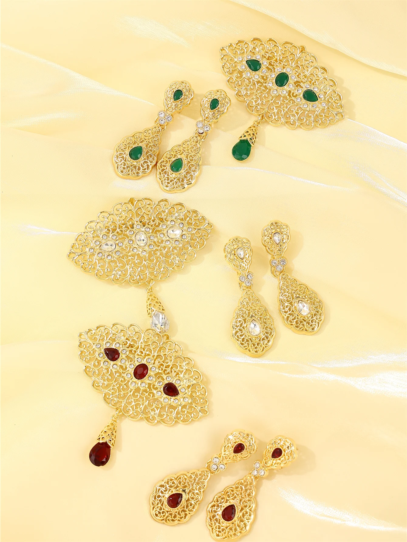Moroccan ladies' jewelry set, Arabic brooches, earrings, bridal party ornaments, festival gifts performance accessories.
