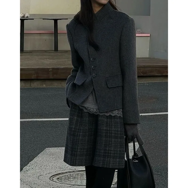 The 2025 new winter clothing item a woolen coat for women with a unique design - is considered niche