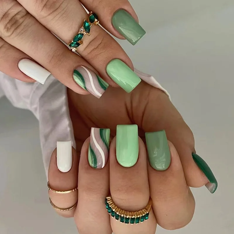

24Pcs Medium-Length Coffin Press-on Nails: Matcha Green & Milky White Stripe Design Solid Color False Nails With Wearing Tools