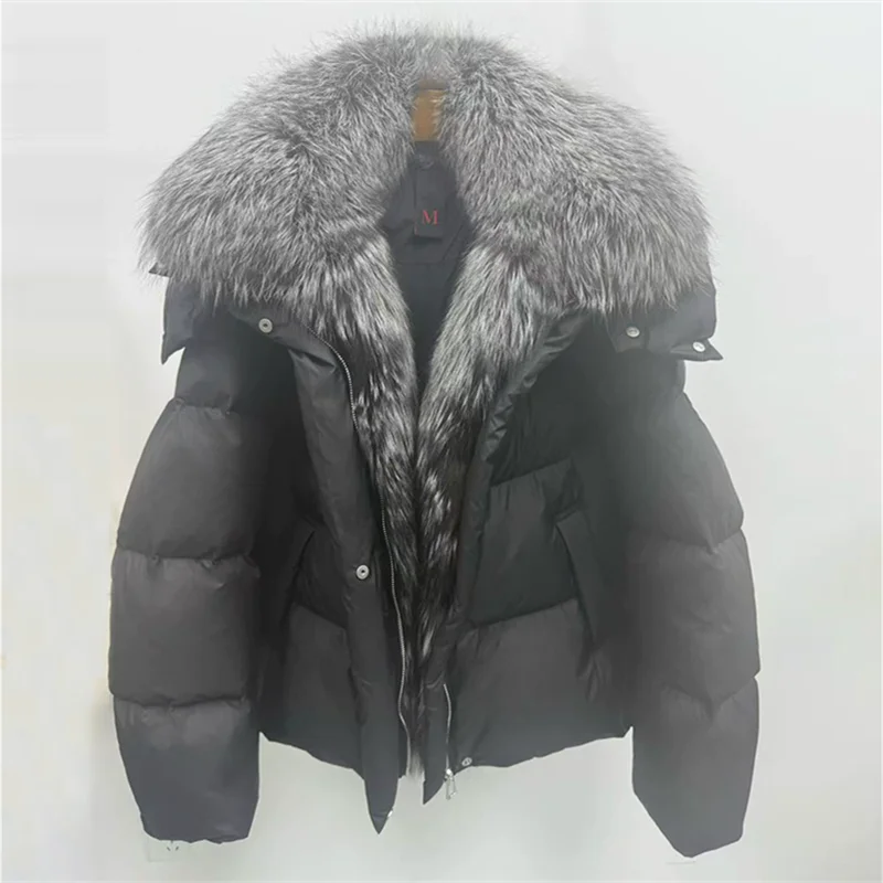 سترة نسائية جديدة عالية الجودة من ريش البط الأبيض معطف سميك دافئ مبطن لشتاء 2025 معاطف بقلنسوة بأكمام قابلة للفصل
