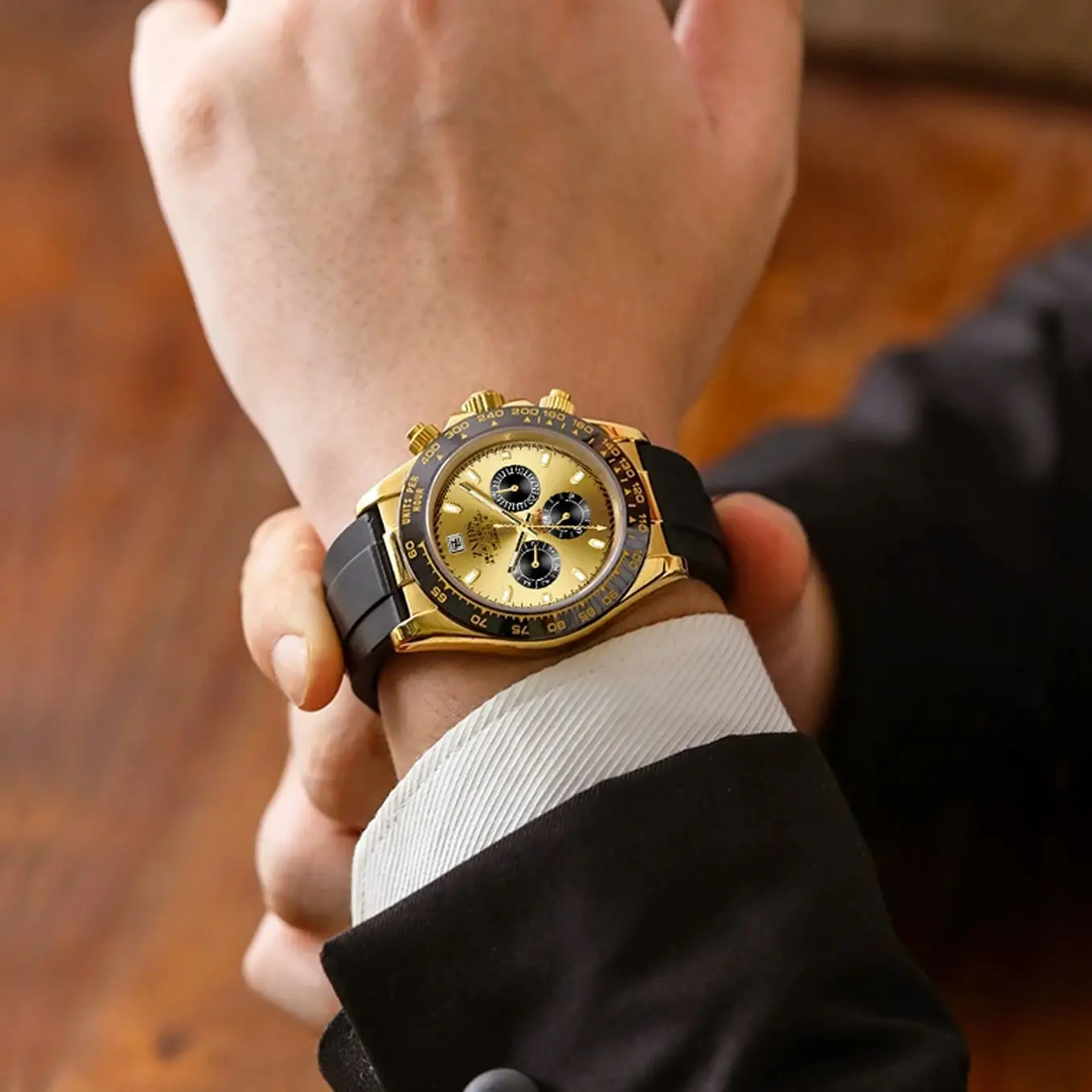 Thumbnail 3 - #25 Quartz Watches Comparison Guide