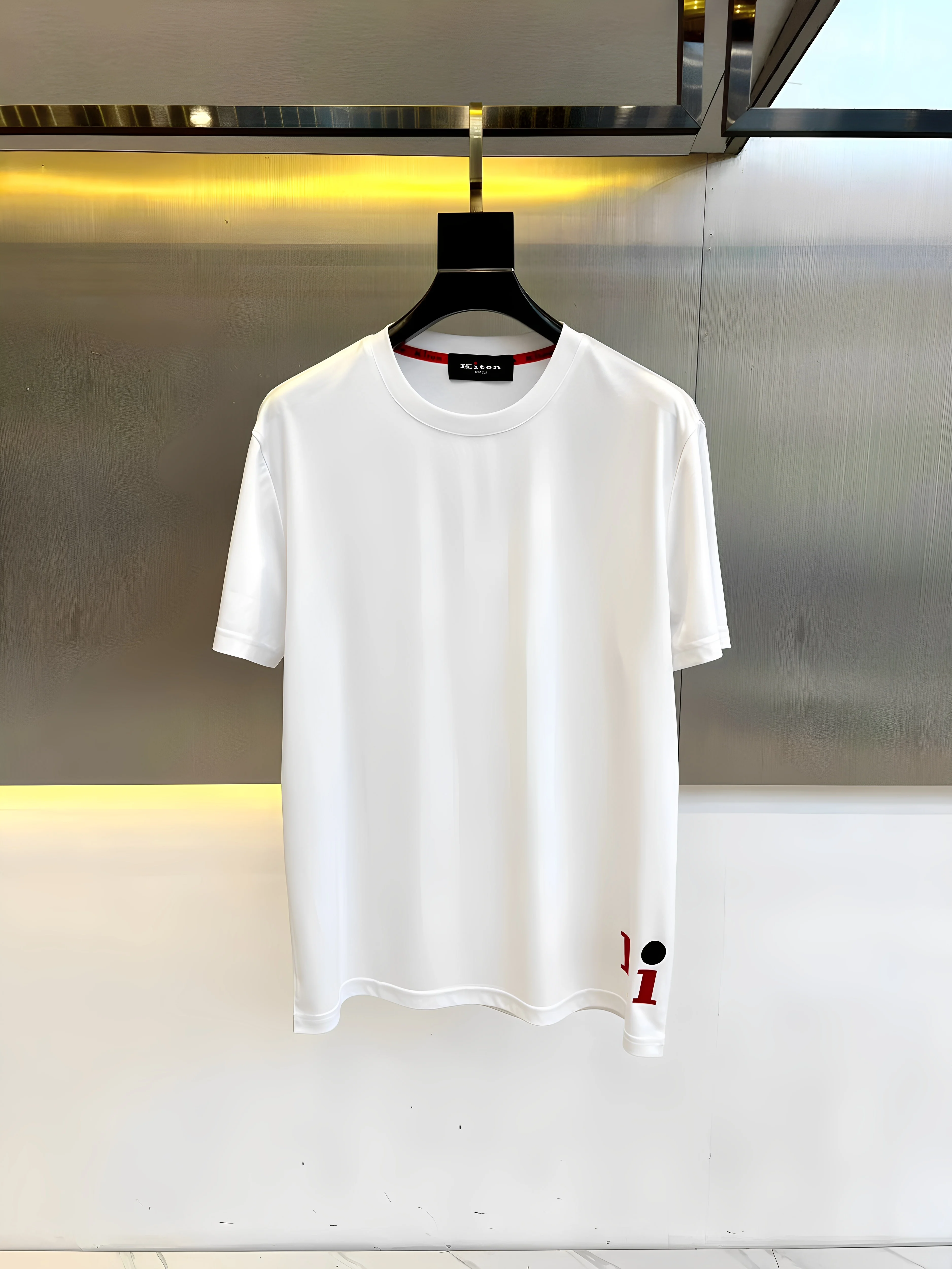 

Kiton Letter Print Old Money Style Crew Neck Short Sleeve Pullover T-Shirt