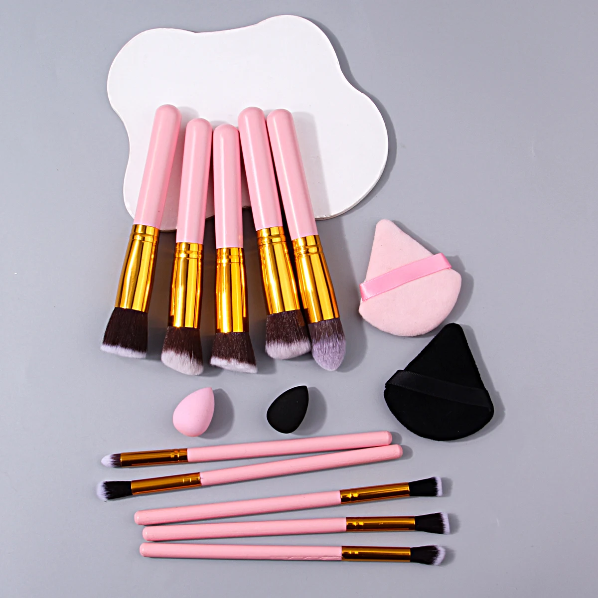 15-delige high-end multifunctionele make-upborstelset, mini-spons ei/driehoekige poederdons zonder poeder plakken, opbergtas