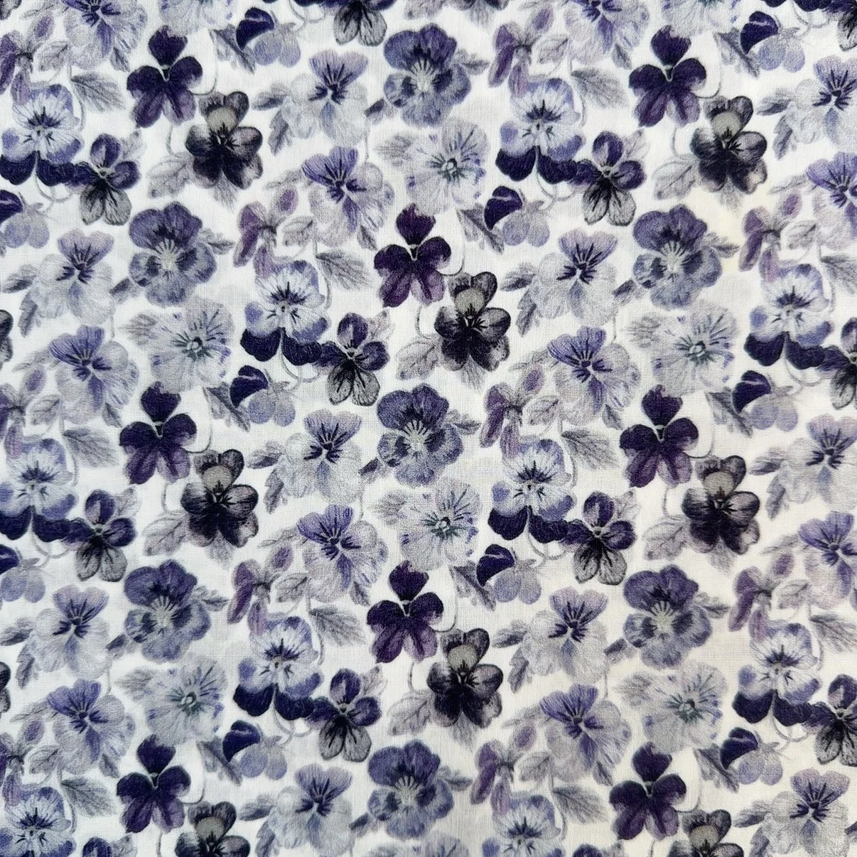Pure Cotton Liberty Domestic Substitute 80-Thread Shu Silk Handmade DIY Home Fabric Art Tri-color Iris Printed Cotton Cloth