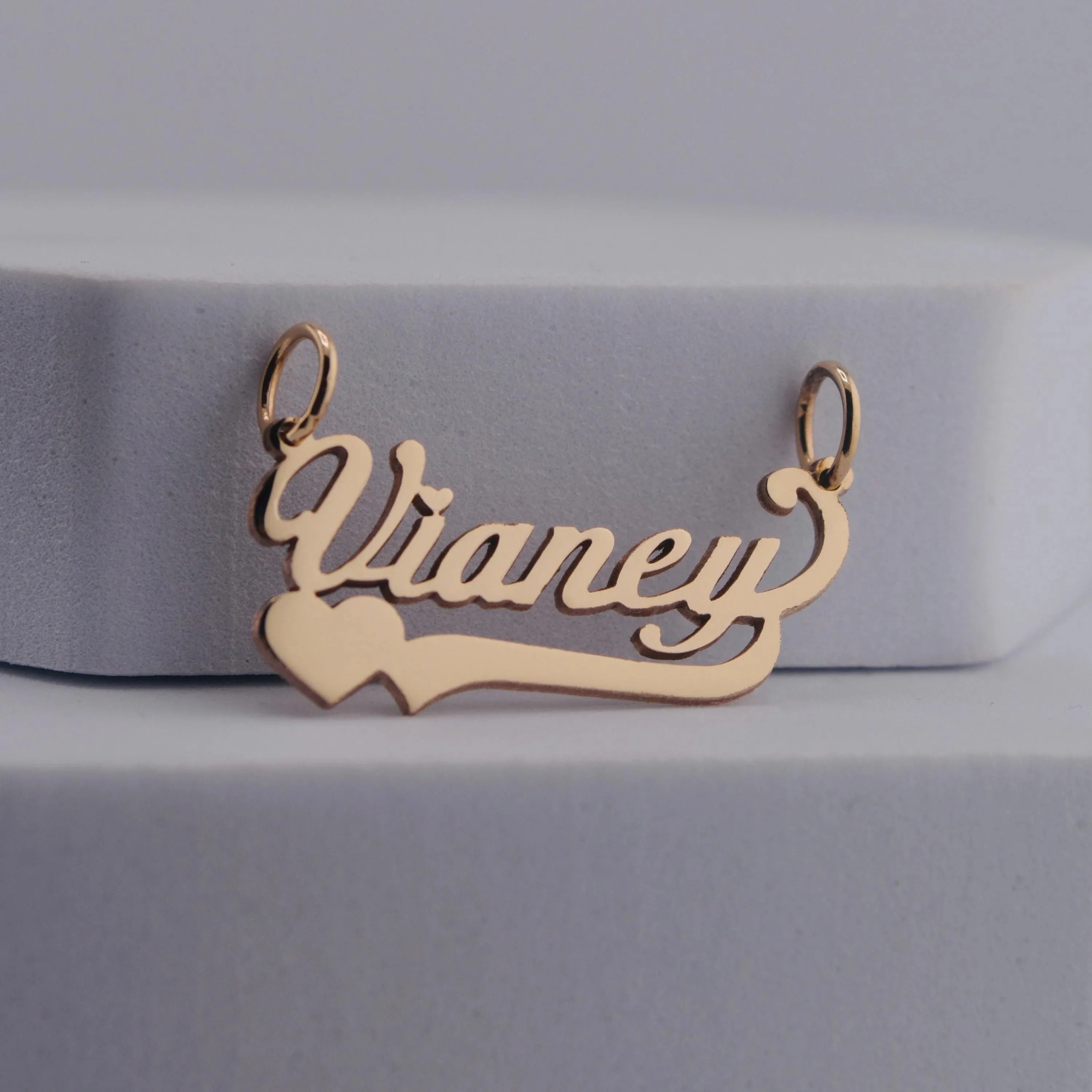 Make 3-5 Days Custom 18K Gold Plated Script Nameplate Pendant Personalized Handmade Name Pendant Charm Luxury Jewelry Christmas