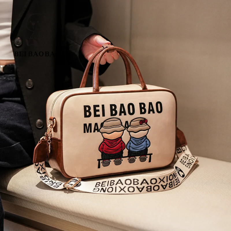 

Новинка 2023 года, женская сумка, нишевый дизайн, оригинальная сумка с героями мультфильмов, высококачественная легкая роскошная модная универсальная сумка через плечо