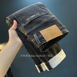 Jeans in pile nero Pantaloni Harem invernali da uomo alla moda casual leggeri a gamba dritta Pantaloni termici ispessenti leggermente larghi