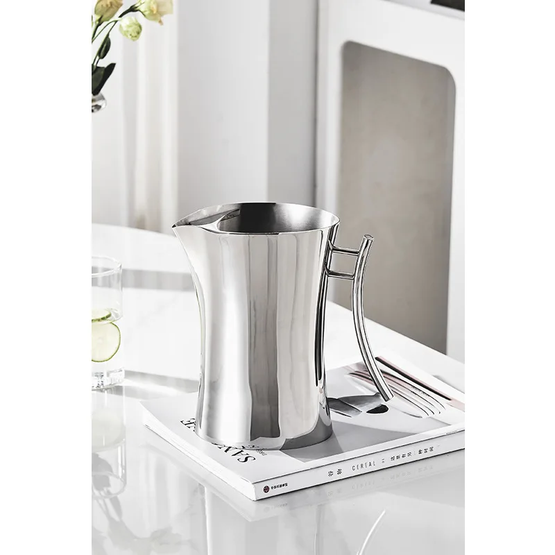 Luxury Stainless Steel Cold Kettle Creative Home Living Room Tea Kettle Simple Modern Metal Crafts Ornaments Teaware Home