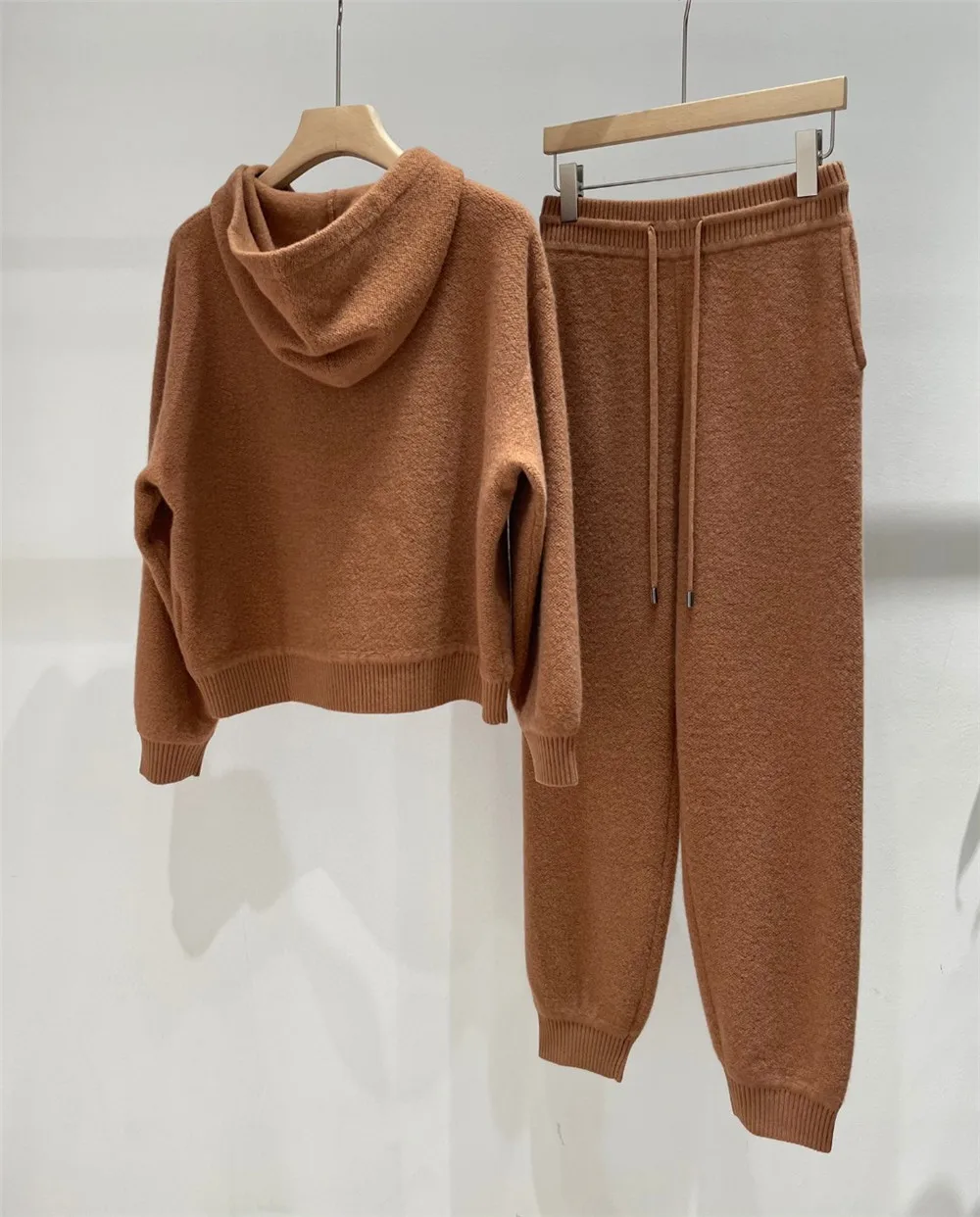 L*P Cashmere Wool Knitted Suit Women\'s Hooded Pullover Sweater+ Elastic Waist Casual Pants Two-piece Set Autumn and Winter