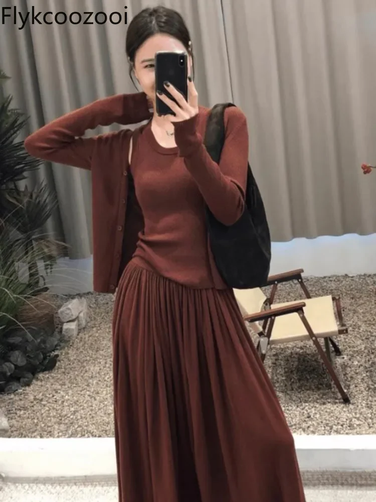 Short Knitted Cardigan U-neck Vest Pleated Umbrella Skirt Three-piece Set Slouchyy and Gentle Autumn Fashion Suit