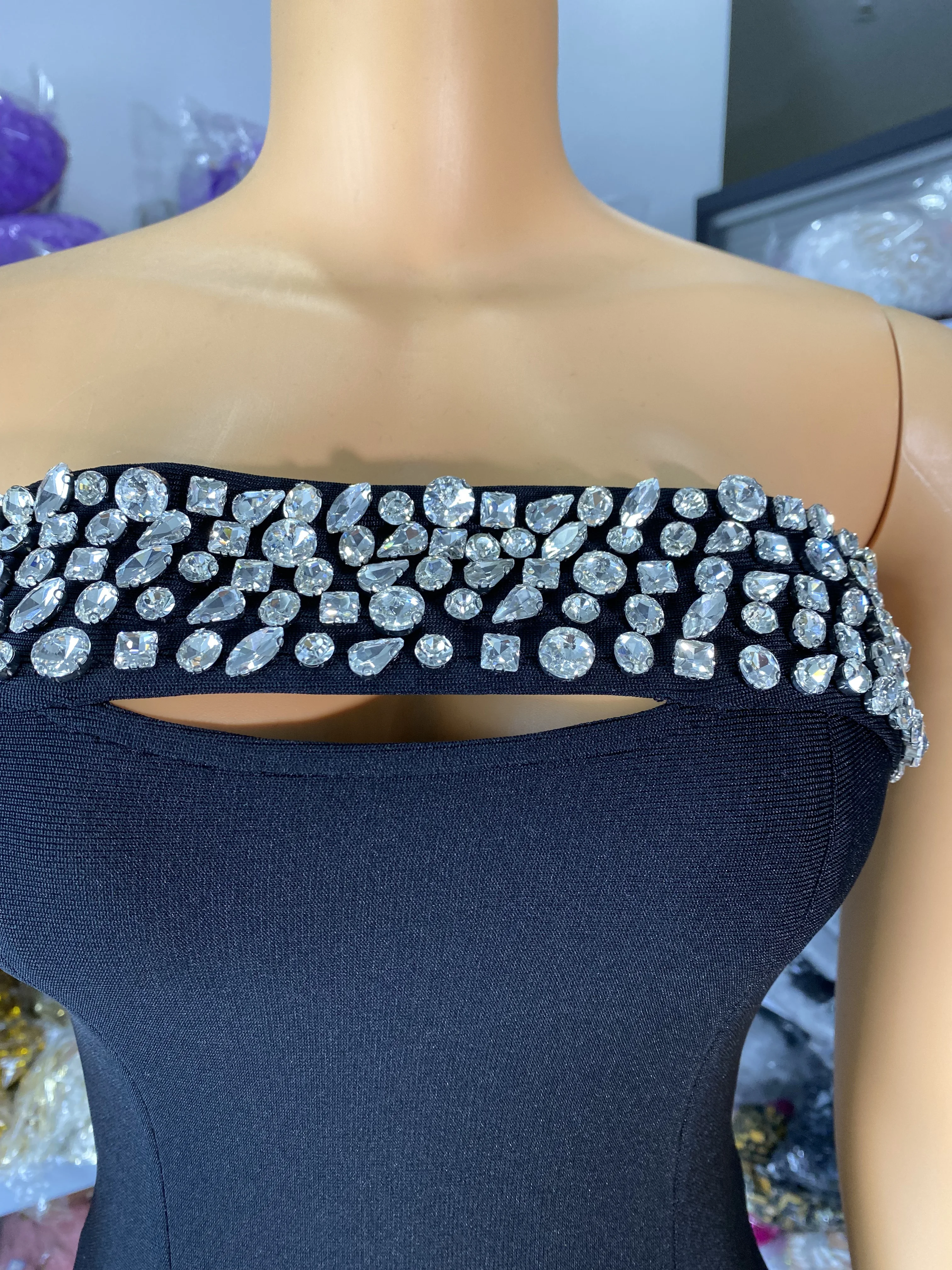 Damska seksowna czarna sukienka bandażowa z dżetami, bez ramiączek, wycięta, obcisła, mini, krótka, wieczorowa, klubowa, na imprezę, wysoka jakość.