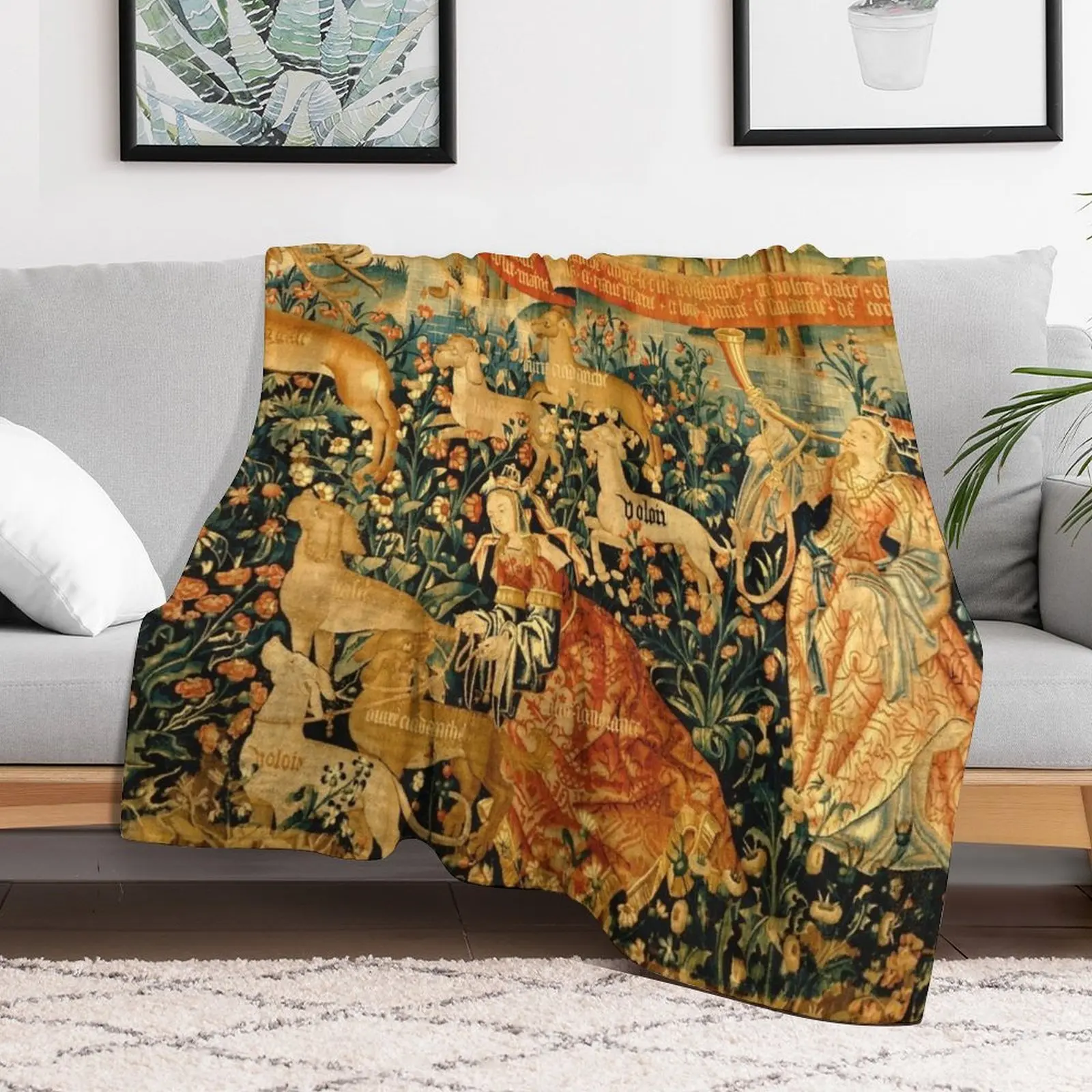 MEDIEVAL DEER HUNTING SCENE WITH LADIES AND DOGS Antique Tapestry Throw Blanket Summer Vintage Blankets