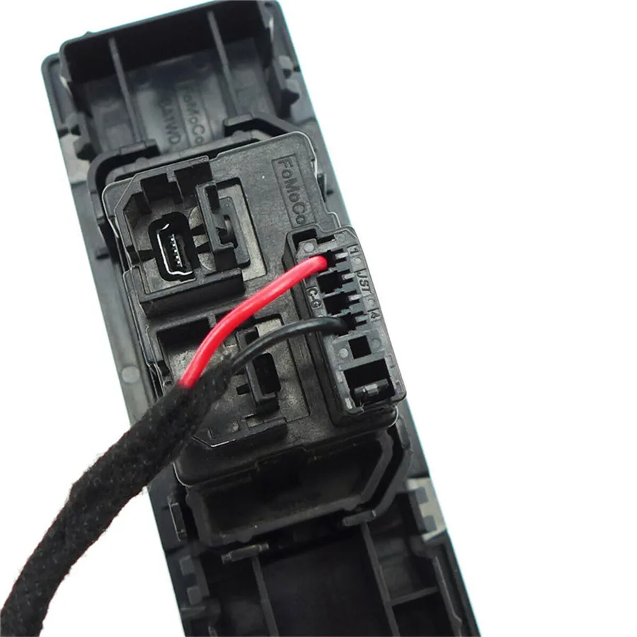 SYNC 2 to SYNC 3 USB Media Hub Power Harness Adaptor For Ford C-Max Edge Escape
