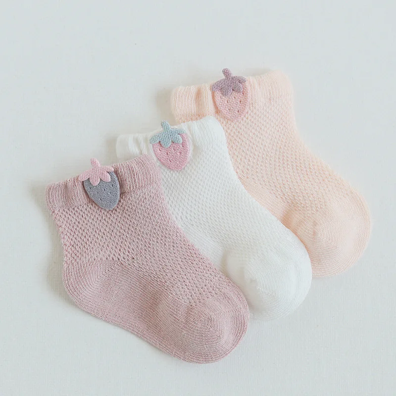 Chaussettes en coton pour bébé, 3 paires/lot, en forme d\'animal, à la fraise, mignonnes, fines, en maille, colorées, pour enfants, nouvelle