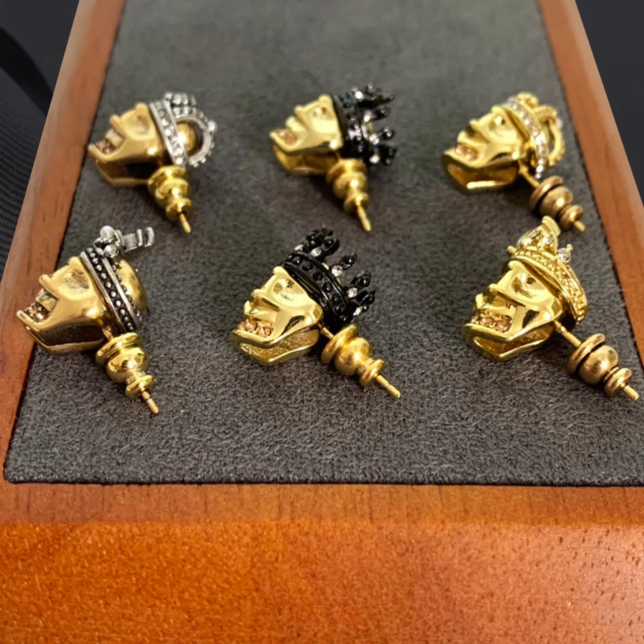 New Jewelry & Accessories Hip-Hop Rock Style Two-Tone Metal Skull-Shaped Earrings For Women's And Men's Parties & Gifts