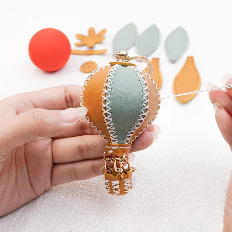 

Genuine Leather Hot Air Balloon Pendant Handmade DIY Material Pack Hand Sewn Genuine Leather Mini Keychain