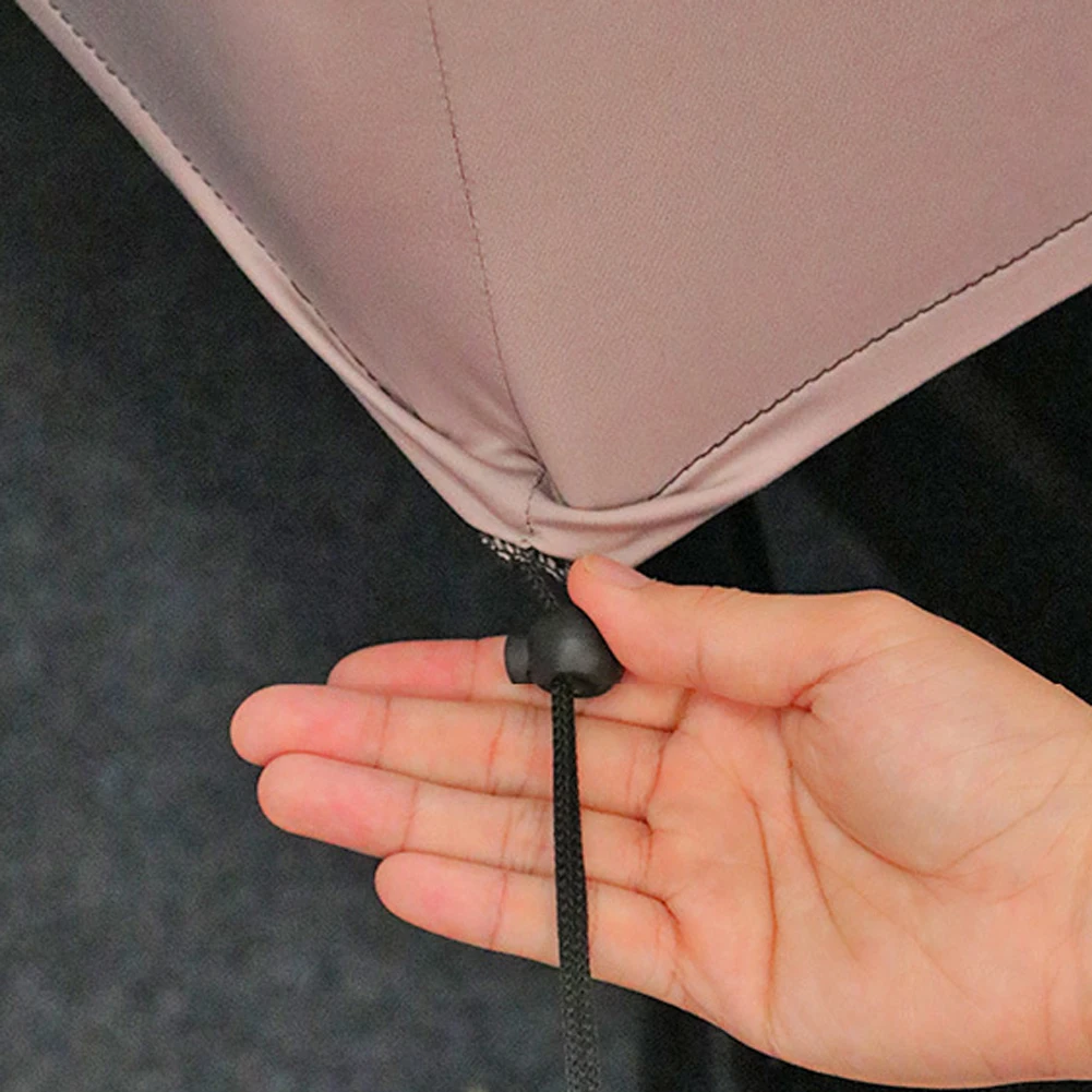 

Водонепроницаемый чехол для пианино, разработанный для вертикальных инструментов, с эластичной тканевой конструкцией и пылезащитным слоем.