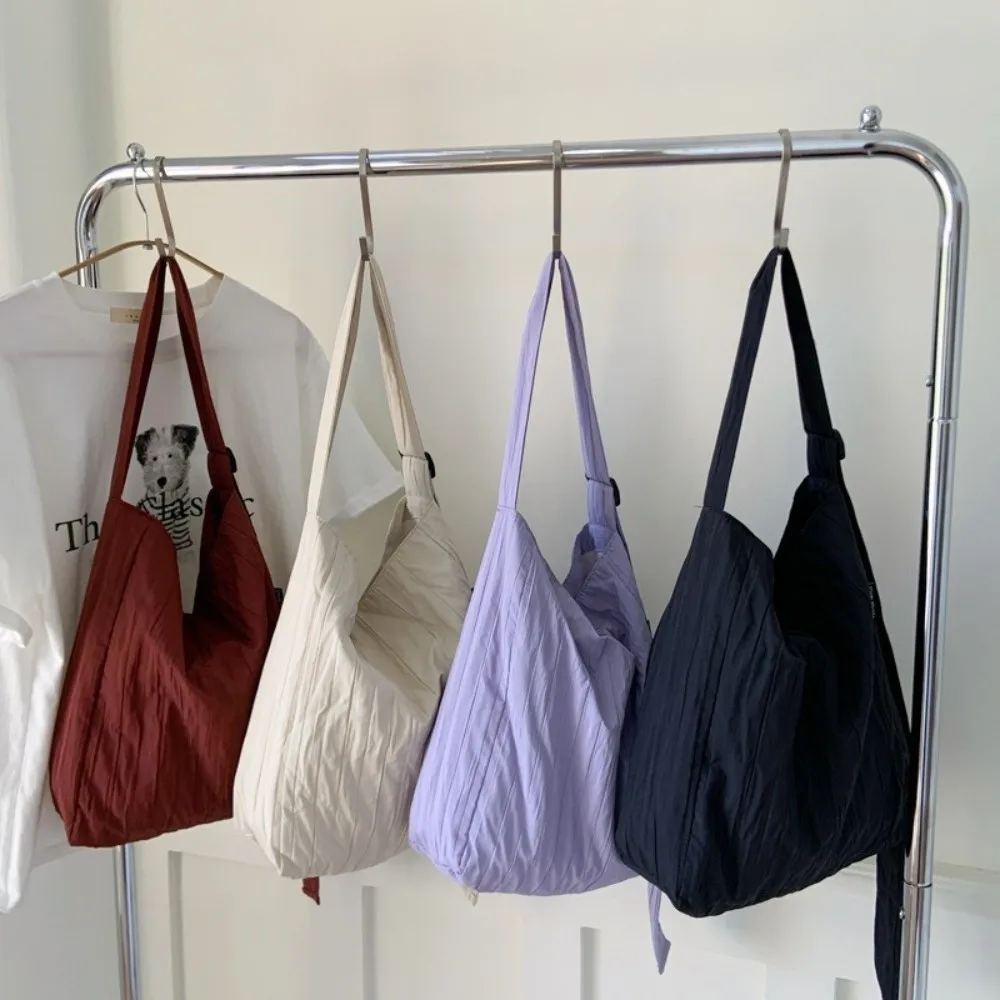 

Fashion Nylon Wrinkled Totes Bag Versatile Large Capacity Student Shoulder Bag Casual Solid Color Women's Handbag Female