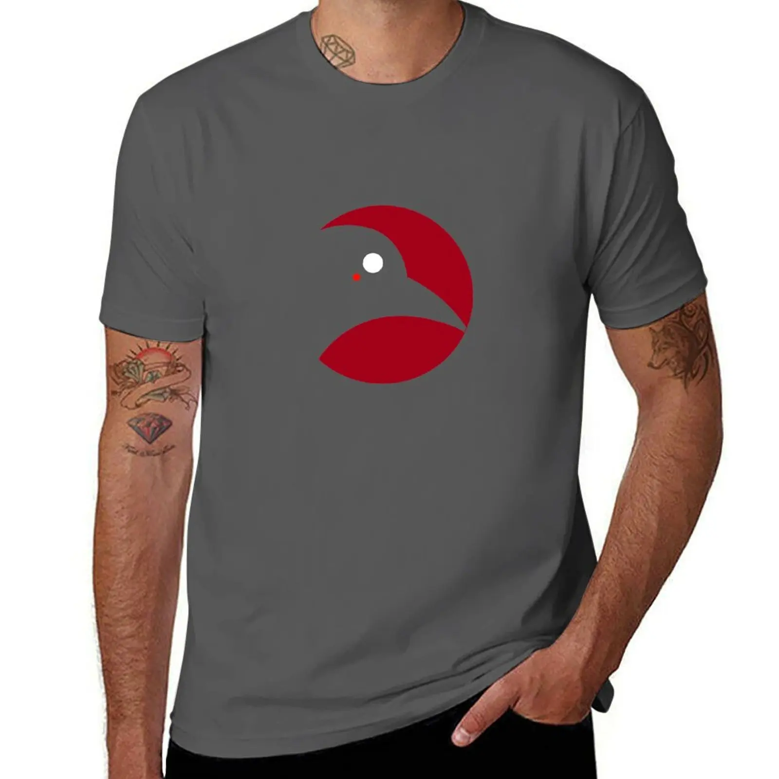

Murakami Vintage Book Cover 1Q84, Black Crow Matching Red Moon T-Shirt Big and Tall Basic Tee Shirt