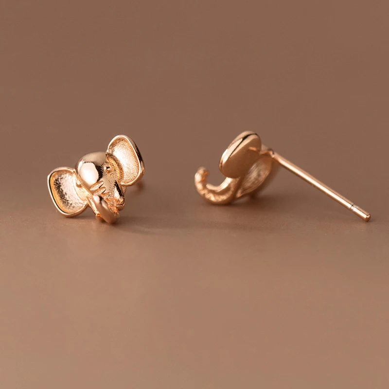 YIZIZAI Gold Silver Color Elephant Earrings for Women Lady Fashion Creative Animal Ear Studs Female Party Wedding Jewelry Gift