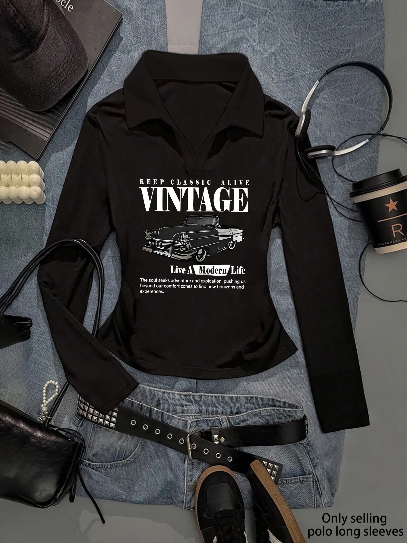 This stunning autumn/winter women's slim-fit polo shirt with long sleeves is both simple and stylish, just what you need.