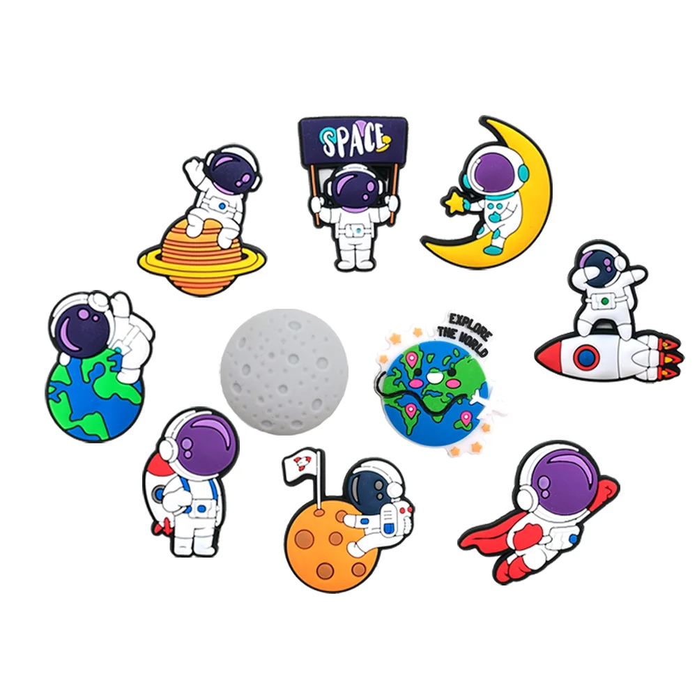 Breloques de chaussures d'astronaute en PVC, 3/20 pièces, accessoires, boucle adaptée aux bracelets, breloques de chaussures, décoration