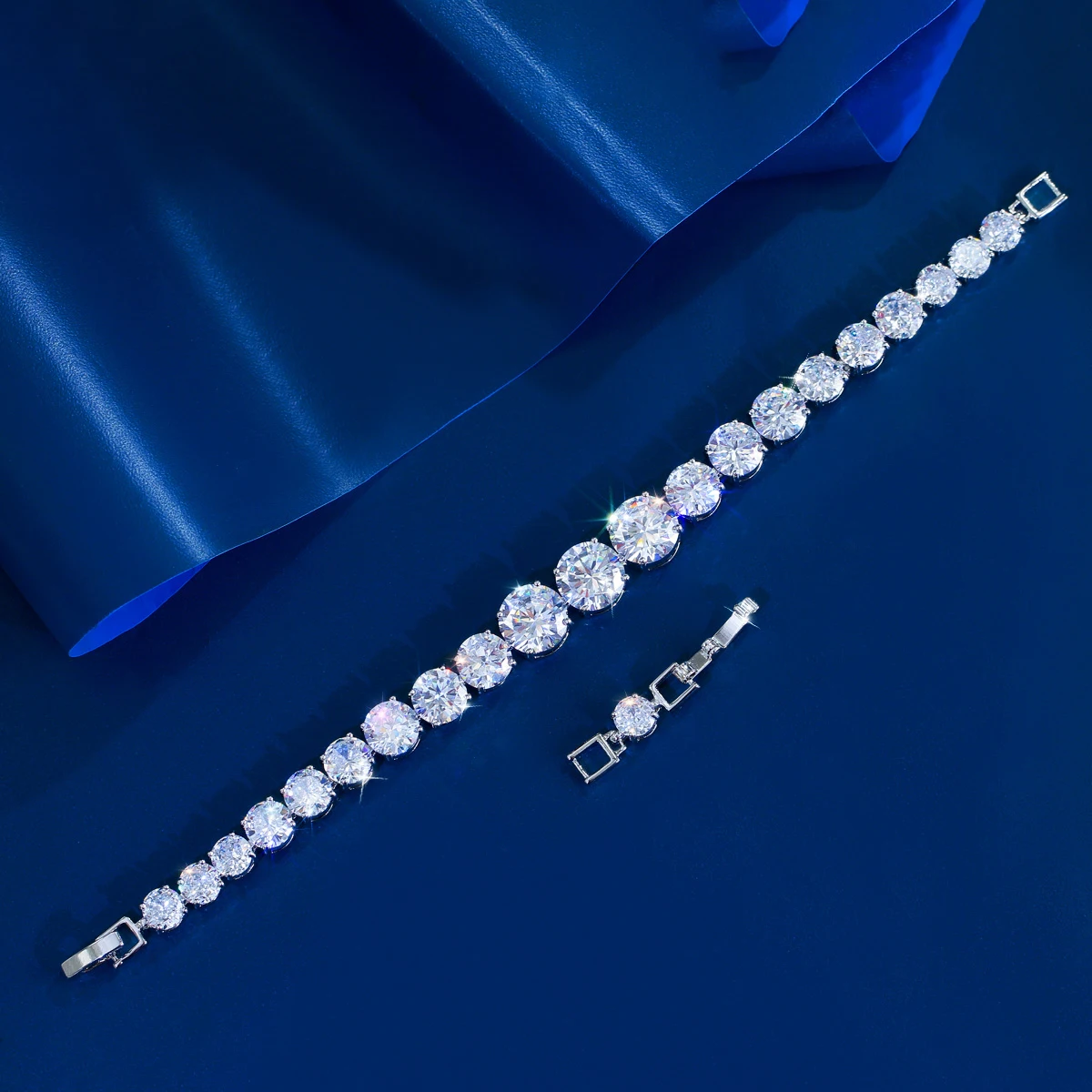CWWZircons Luxury CZ Bridal Jewelry Silver Color Round Shape Big Cubic Zirconia Bracelets Bangles for Women Wedding Party S0078