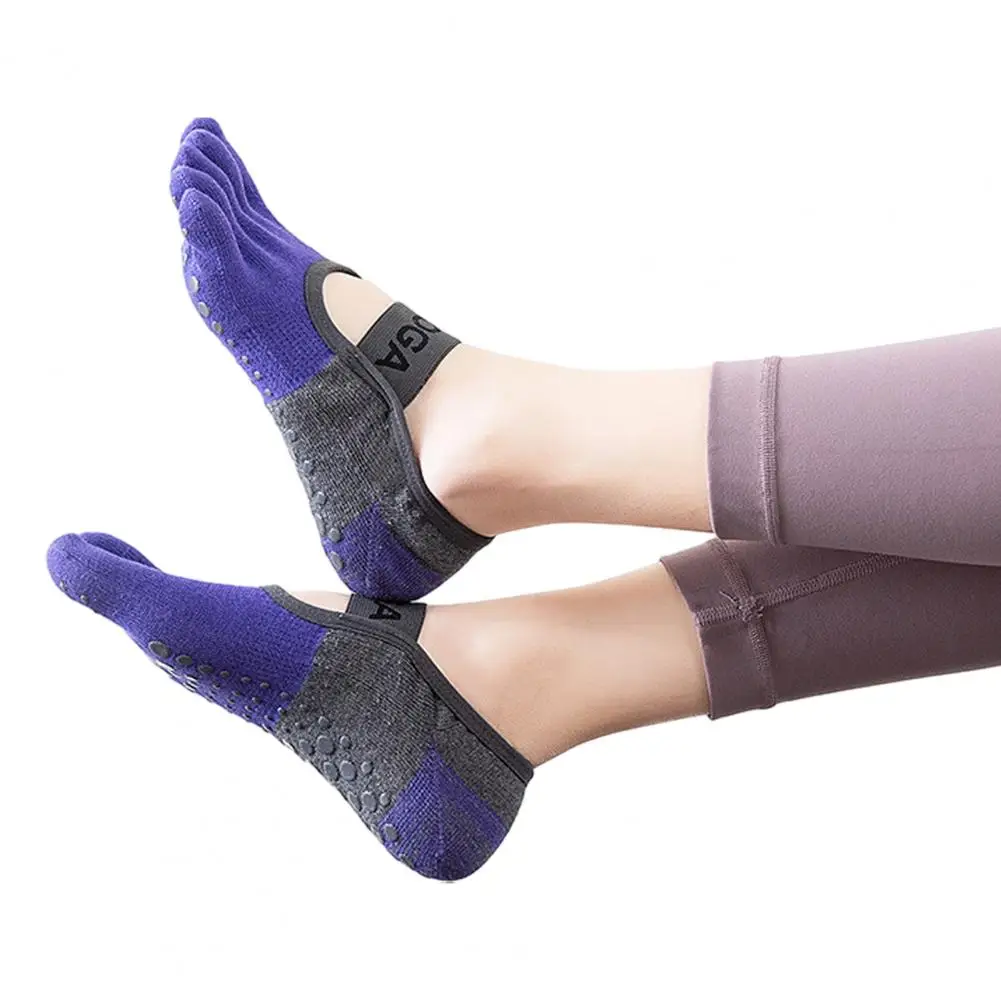 

1 Pair Women Yoga Socks Non-Slip Bottom Five Toe Socks Ballet-Style Design Studio Exercise Socks Elastic Footwear
