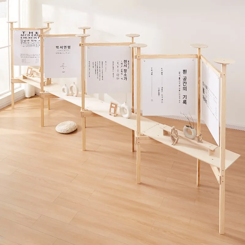 Multi-faceted booth Product sample Display cabinet Gift window Exhibition flash