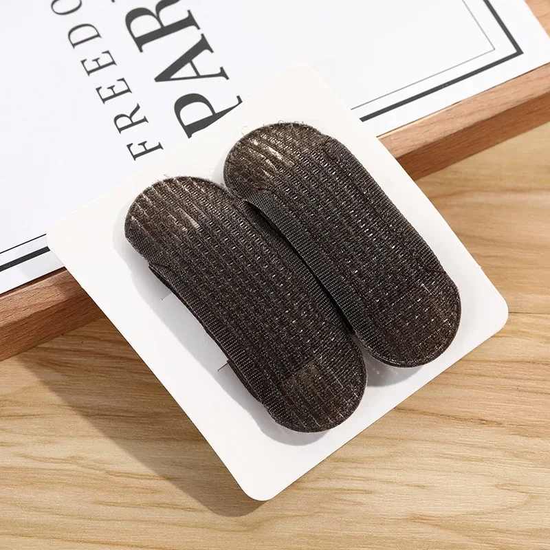 Bladerdeeg Haar Hoofdkussen Onzichtbare Pluizig Haar Pad Spons Clip Broodje Bump It Up Volume Haarbasis voor Vrouwen Meisjes Haarspeld Accessoire