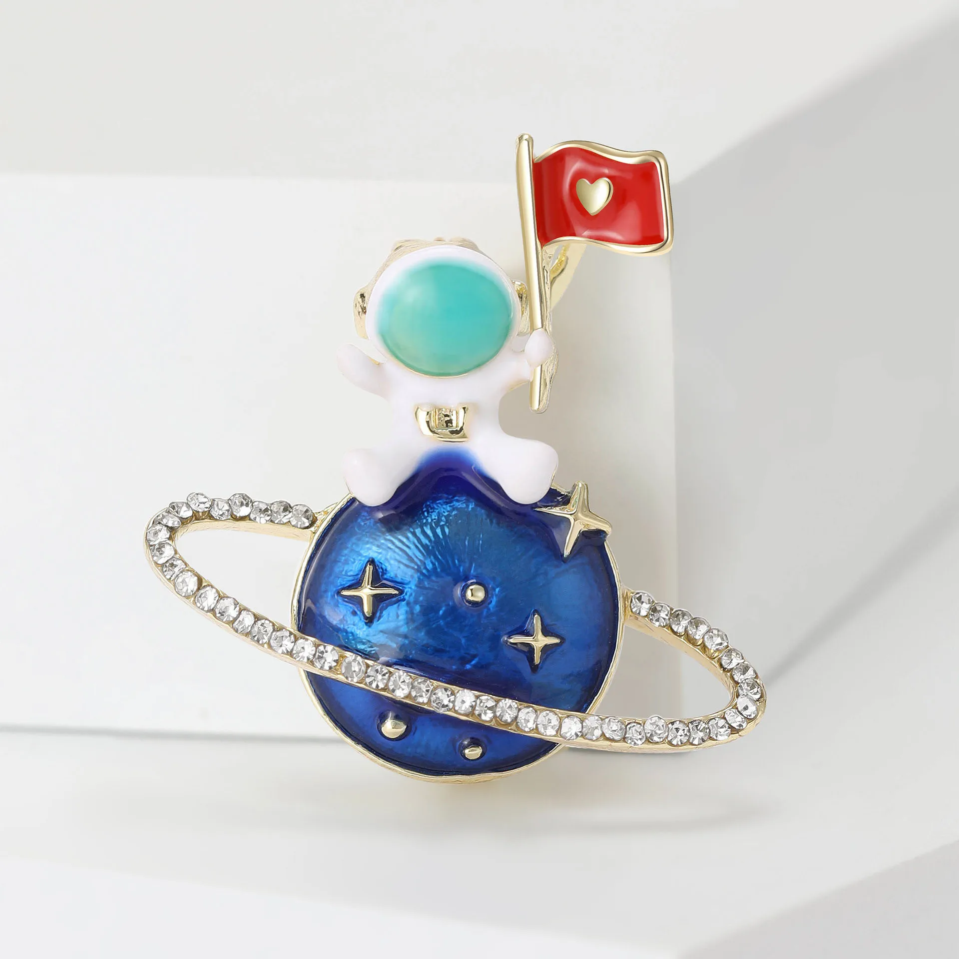 Trendy Enamel Planet Astronaut Brooches for Women Unisex Figure Pins Casual Party Jewelry Accessories Gifts
