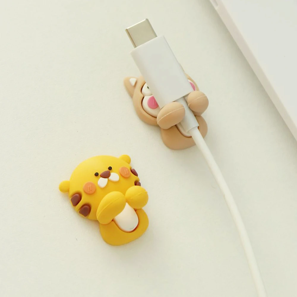 2pcs Silicone USB Cable Organizer Self Adhesive Desk Tidy Management Cute Cable Holder Charging Wire Clips in Car