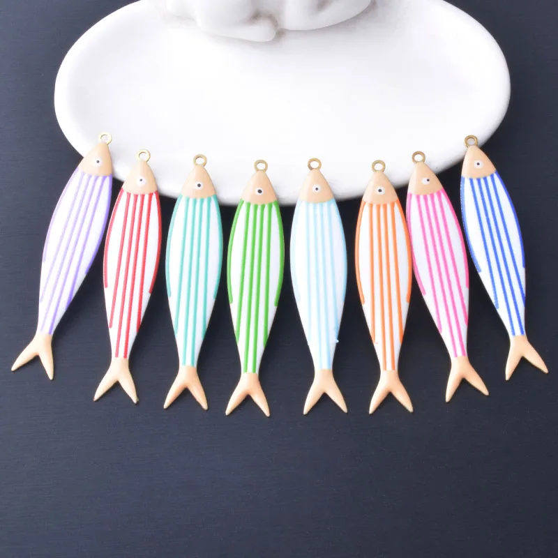 2 Stücke Meereslebewesen Langer Fisch Bunter Anhänger Kupfer Beidseitig Emailliert Große Fisch-Charms DIY Schmuckzubehör – Detail 1