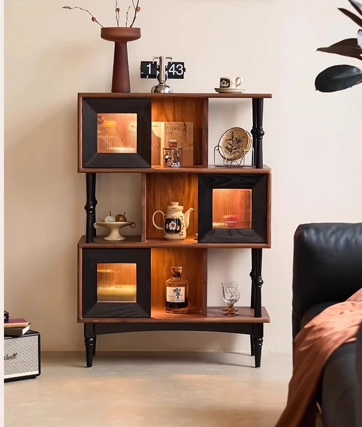 

French retro entrance cabinet, antique ash wood, solid wood storage, bookshelf display, dining side cabinet against the wall