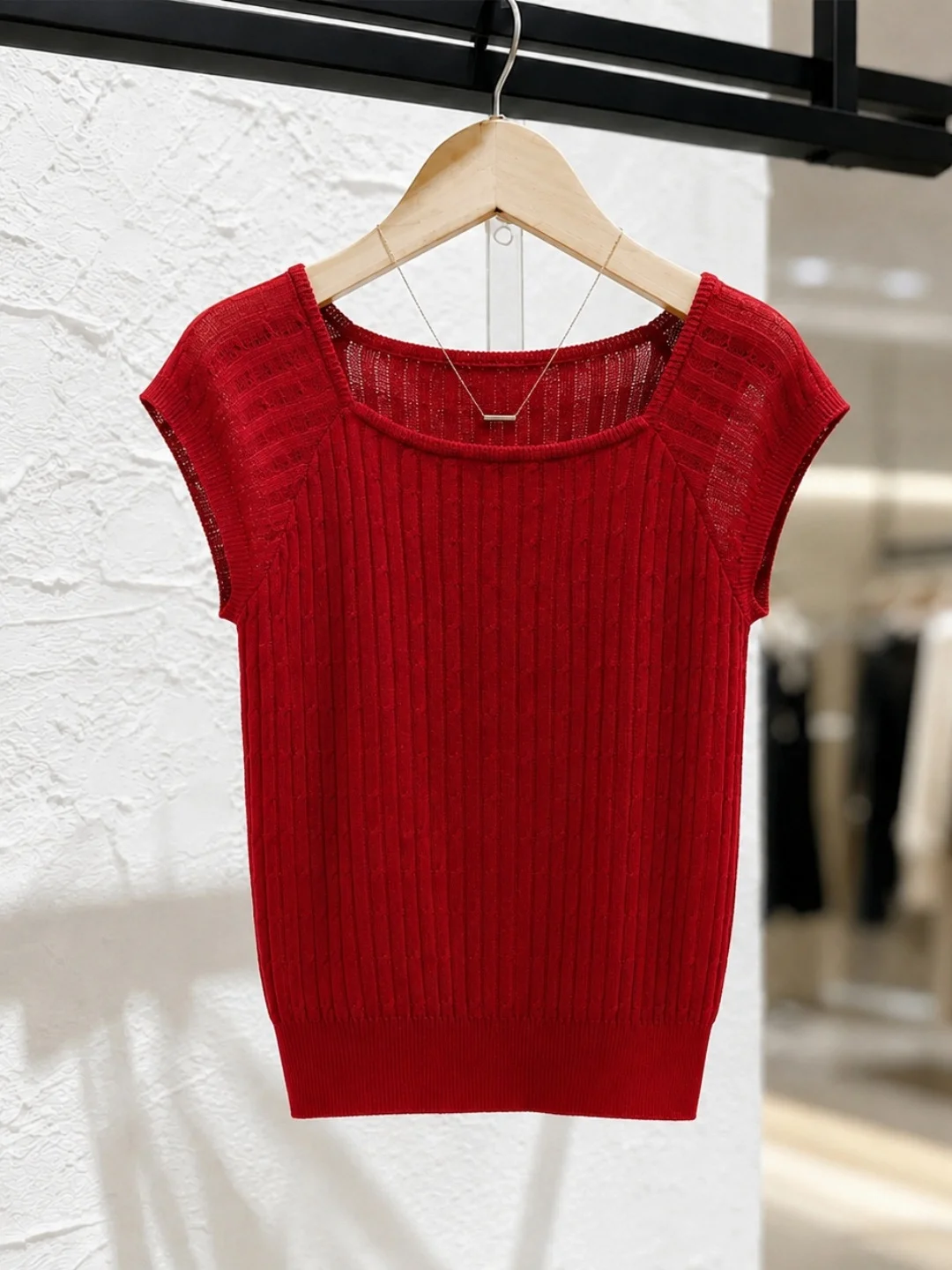 

Fashionable Summer Ice Silk Knitted Top Women's Crew Neck Short Sleeve Commute Slimming Color Versatile Poetess Style