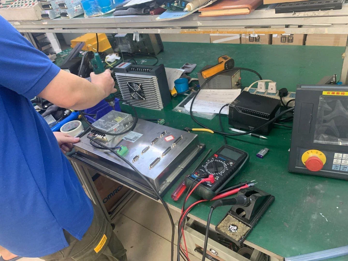 3/5 Axis Power Automation Cnc Milling Servo Motor System with PLC Ladder and ATC for Cnc Controller Water Jet