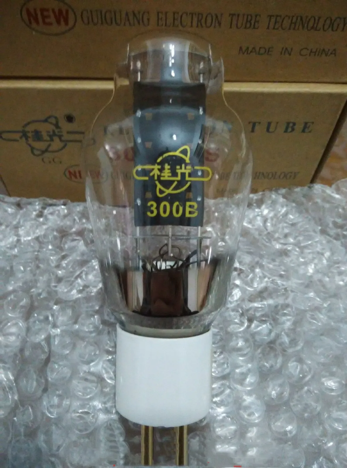 

New Jinjiao Guiguang 300B electronic tube replacement 300B-98 4300B 300BA original factory testing pairing.